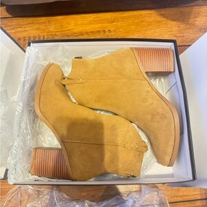 MIA Camel Ankle Booties